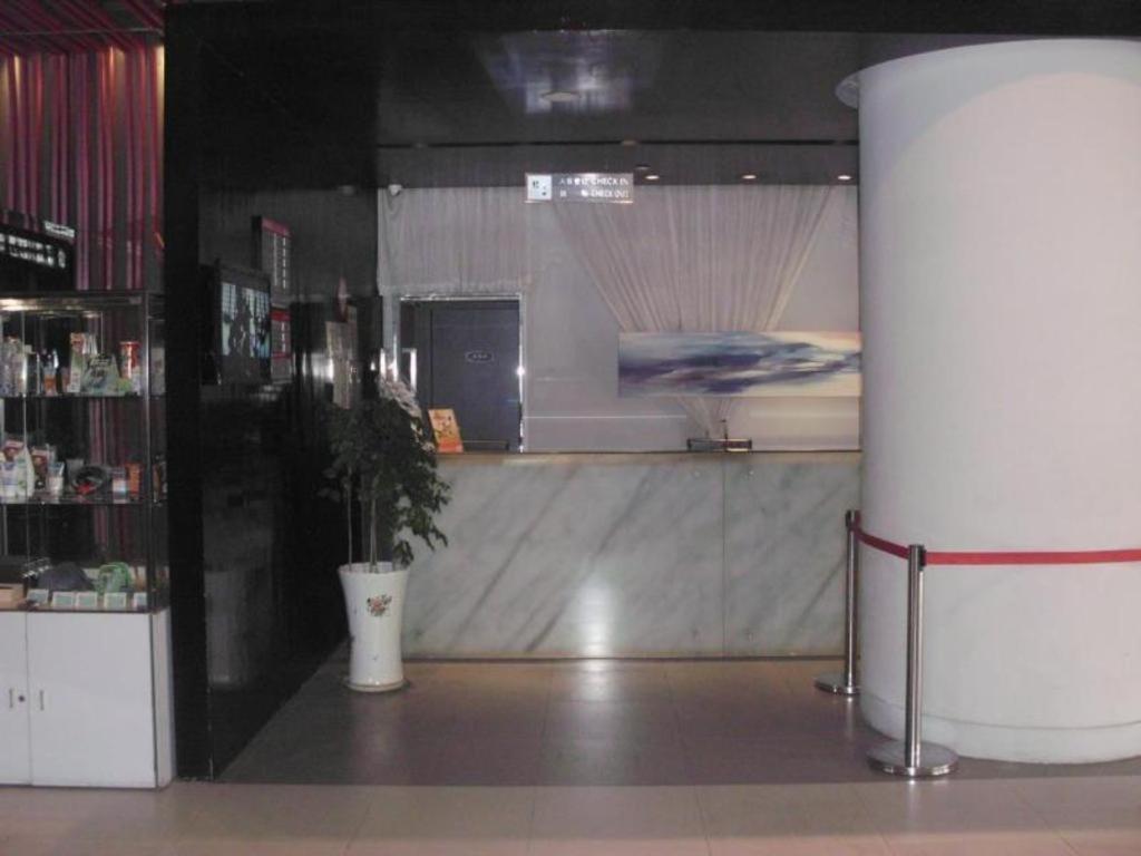 Jinjiang Inn Changsha Wuyi Square Metro Station Ifc מראה חיצוני תמונה